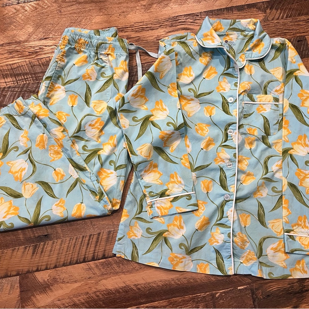 Women's Floral Pajama Set - Blue and Yellow